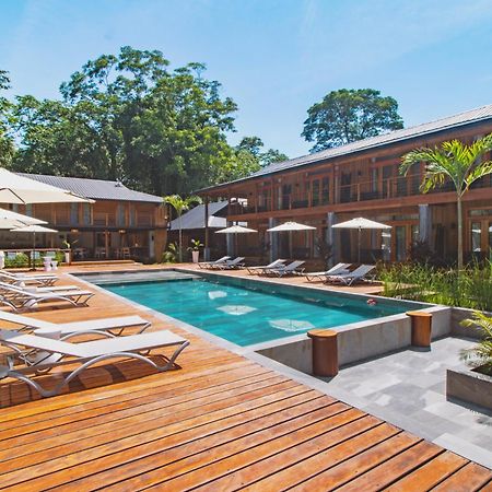S Boutique Hotel ボカス・タウン エクステリア 写真