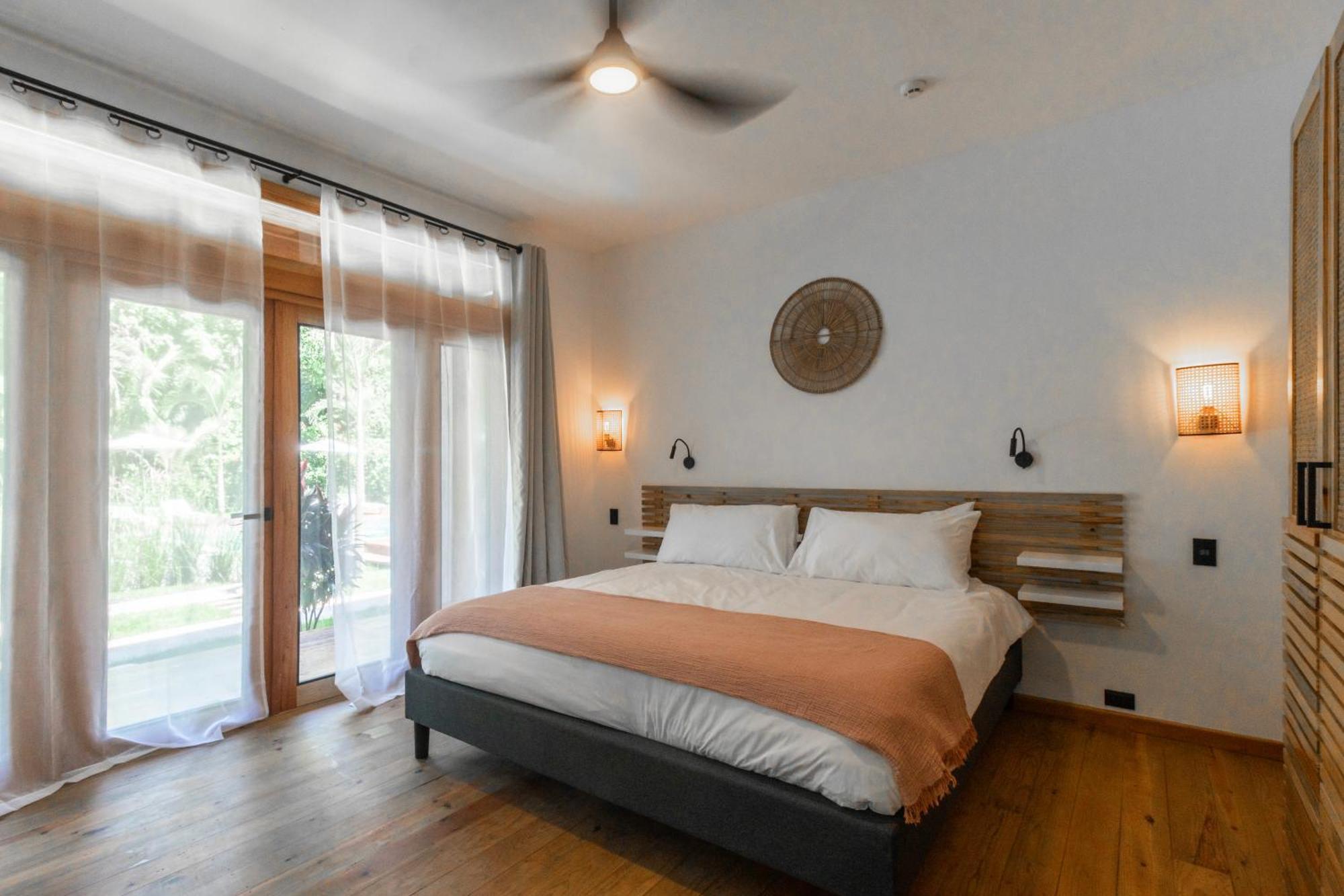 S Boutique Hotel ボカス・タウン エクステリア 写真