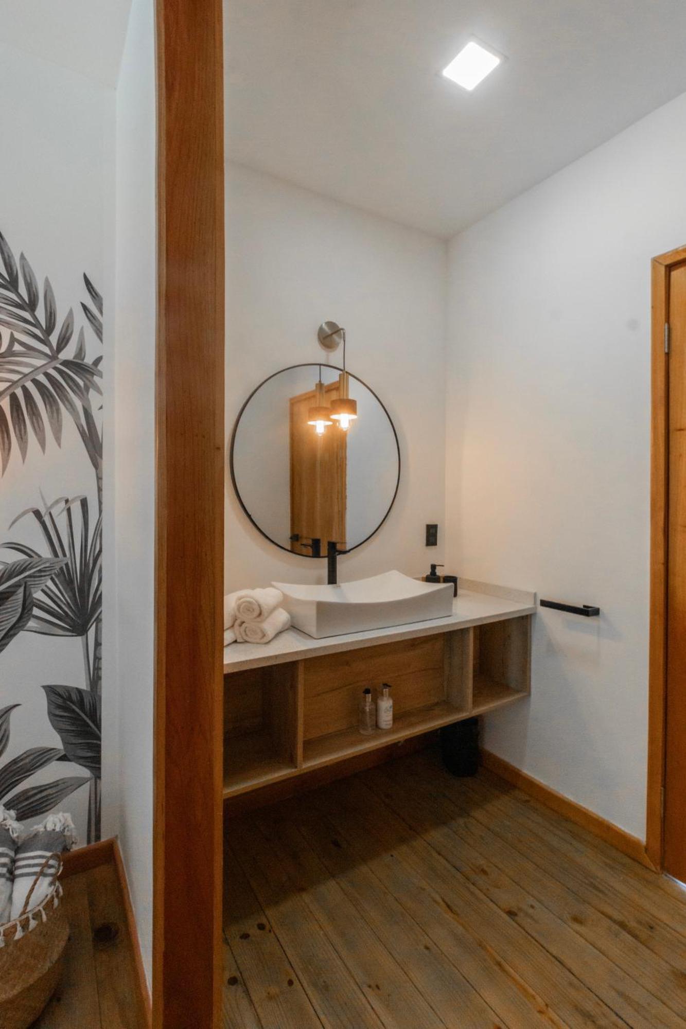 S Boutique Hotel ボカス・タウン エクステリア 写真